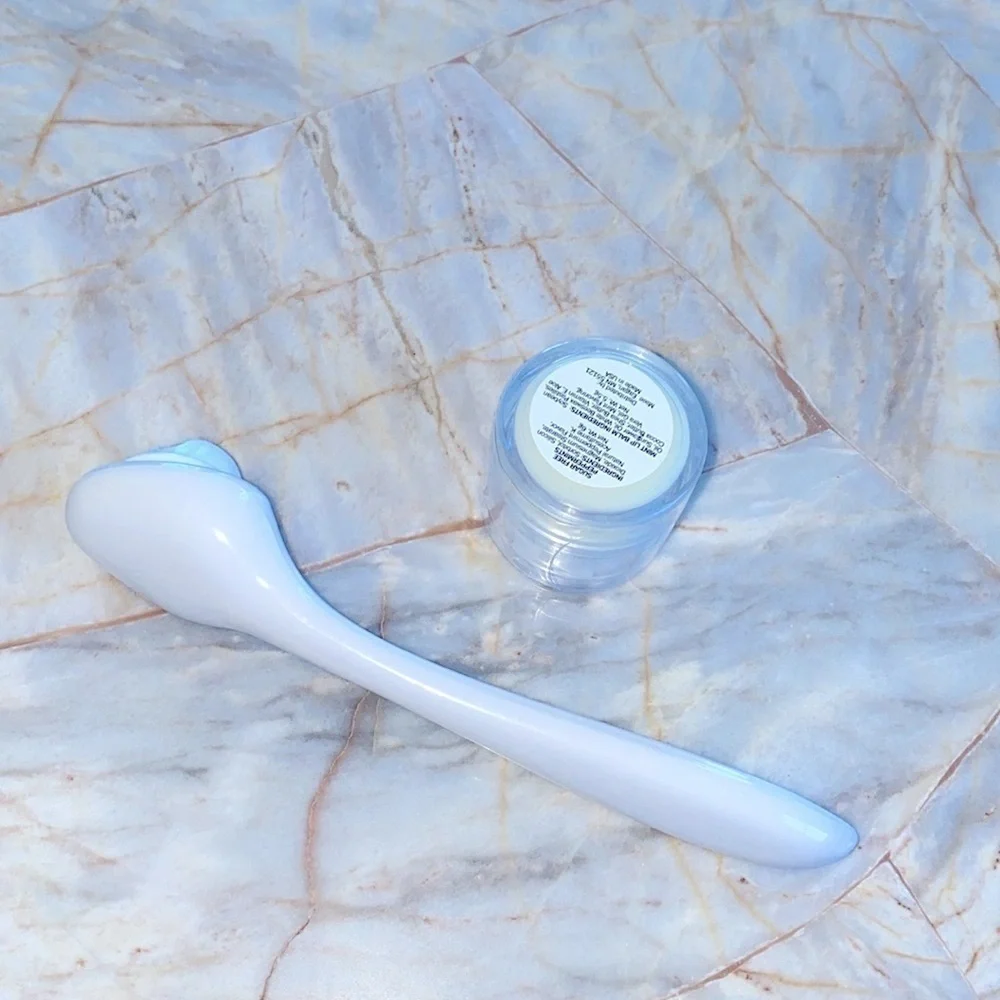 ARIEL Silky Sleep Mask Eye Mask , Cascade‎ Under-Eye Roller,  lip balm